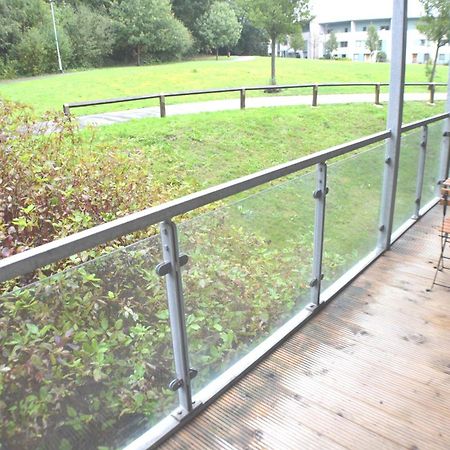 Brentwood Town Retreat - Large 2 Bedroom Apartment Eksteriør bilde